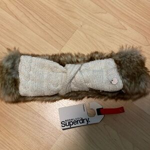 NWT Superdry Fur Herder Headband.
